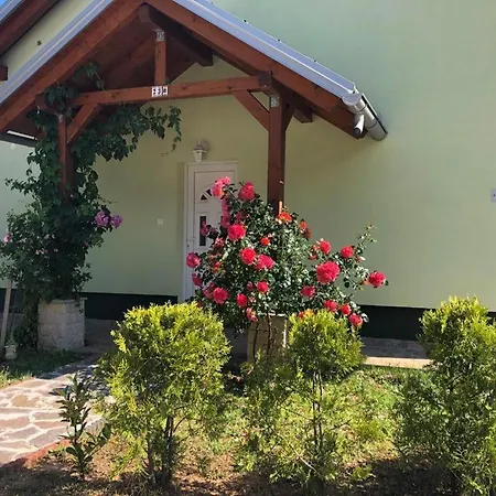 Vila Home-kuca Gorica